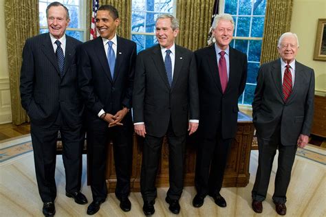 who ia the shortest leader.